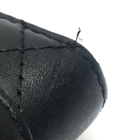 CHANEL Authentic Black Leather Wallet - Picture 4 of 12